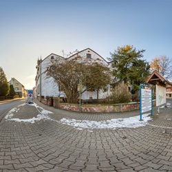 Schlossstraße / Bahnhofstraße